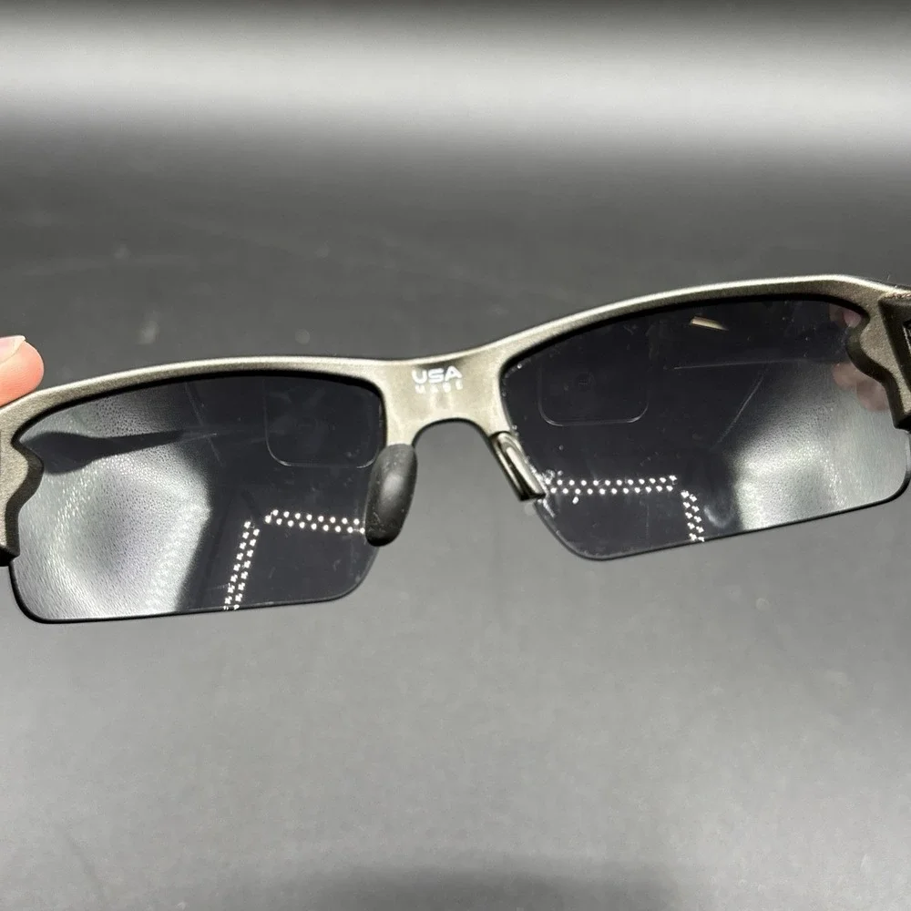 Oakley Flak 2.0 Sunglasses OO9188-6159 Concrete 59-12 133 Gray Lenses